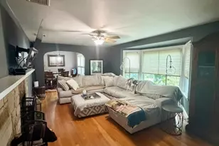 16 Seminole St, Hamden, CT 06518 - Photo 4