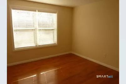 14 Larkspur Lane #14, Glastonbury, CT 06033 - Photo 6