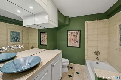 13 Lakeside Drive, Stamford, CT 06903 - Photo 28