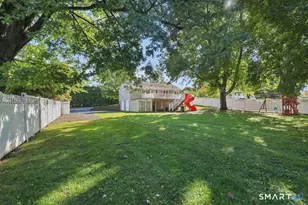 36 McDowell Rd, Middletown, CT 06457 - Photo 2