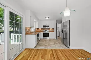 66 Jefferson Ave, Danbury, CT 06810 - Photo 10