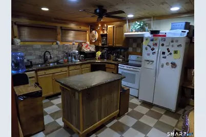 128 Heights Drive, Torrington, CT 06790 - Photo 24