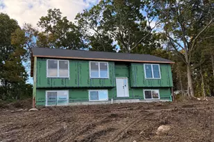 83 Evelyn Dr, Naugatuck, CT 06770 - Photo 2