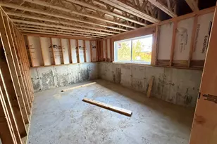 83 Evelyn Dr, Naugatuck, CT 06770 - Photo 18