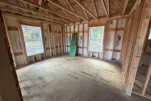 83 Evelyn Dr, Naugatuck, CT 06770 - Photo 14