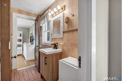 695 Forest Road, West Haven, CT 06516 - Photo 40