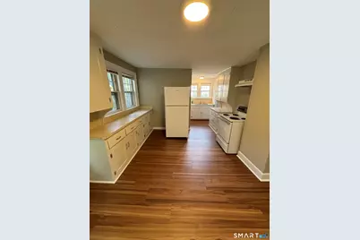 46 Chestnut Street #1, Branford, CT 06405 - Photo 2