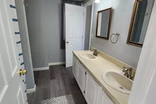 882 N Colony Rd, Meriden, CT 06450 - Photo 12