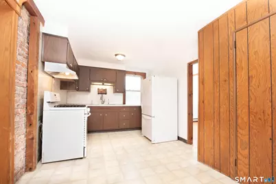 65 Arlington Street, Bridgeport, CT 06606 - Photo 10