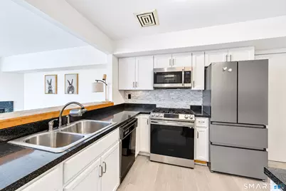 68 Harbour Close #68, New Haven, CT 06519 - Photo 20