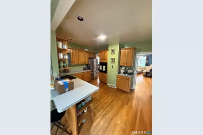 77 Center Street, West Haven, CT 06516 - Photo 10