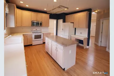 57 Willoughby Road, Shelton, CT 06484 - Photo 10