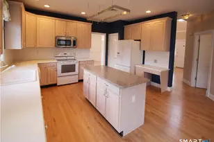 57 Willoughby Rd, Shelton, CT 06484 - Photo 10