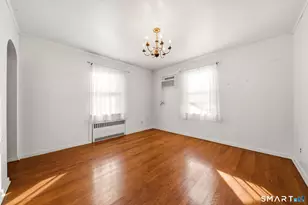 29 Madison Pl, Stamford, CT 06902 - Photo 6