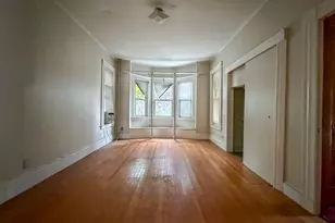 21 Annawan St, Hartford, CT 06114 - Photo 8