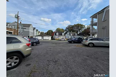 1900 East Main Street, Waterbury, CT 06705 - Photo 10