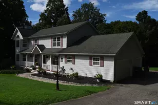 15 Silano Dr, Oxford, CT 06478 - Photo 2