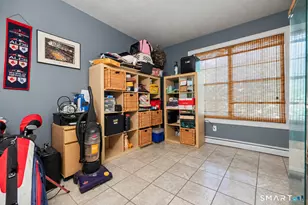 75 Redwood Dr, East Haven, CT 06513 - Photo 8