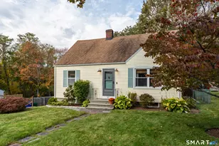 27 Soljer Dr, Waterford, CT 06385 - Photo 1