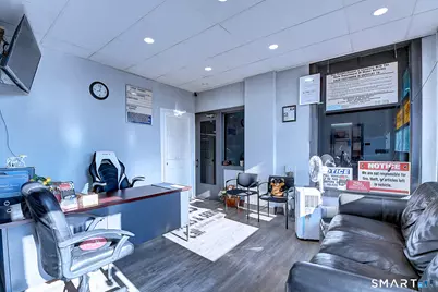 631 Wethersfield Avenue, Hartford, CT 06114 - Photo 30