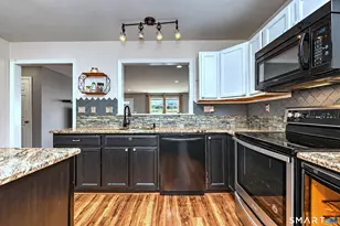 118 Gulf St, Milford, CT 06460 - Photo 14