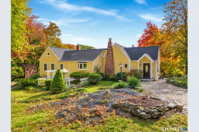 211 Phipps Drive, West Haven, CT 06516 - Photo 2