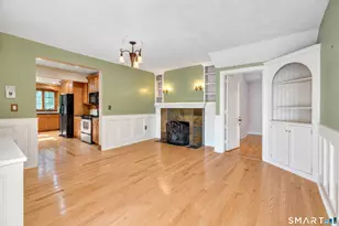 211 Phipps Dr, West Haven, CT 06516 - Photo 4