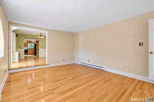211 Phipps Dr, West Haven, CT 06516 - Photo 16