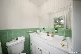 20 Mountain View Dr, Waterbury, CT 06706 - Photo 20