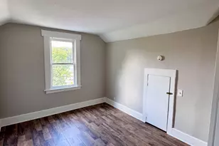 28 French St, Torrington, CT 06790 - Photo 4