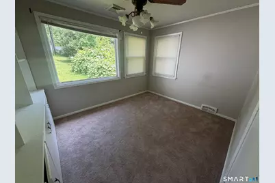 16 Harding Avenue, Newington, CT 06111 - Photo 12