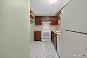 140 Captain Thomas Blvd, West Haven, CT 06516 - Photo 22