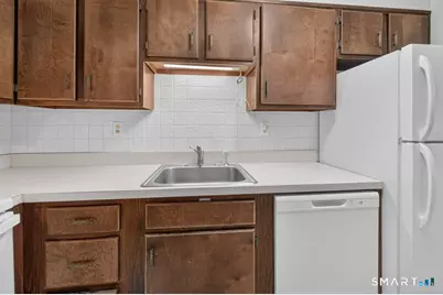 140 Captain Thomas Boulevard #409, West Haven, CT 06516 - Photo 24
