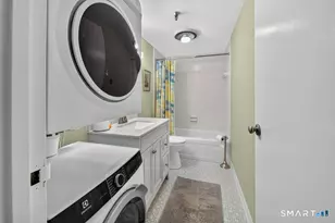 140 Captain Thomas Blvd, West Haven, CT 06516 - Photo 16