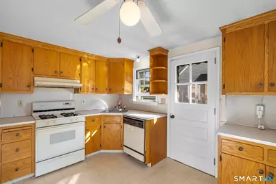 194 Linwood Street, New Britain, CT 06052 - Photo 14