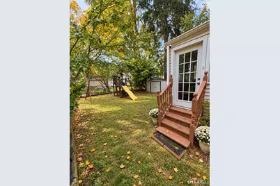 558 Savin Avenue, West Haven, CT 06516 - Photo 22
