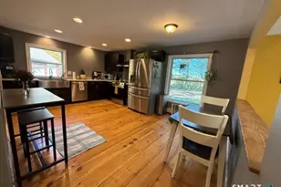 155 Lovers Ln, Plainfield, CT 06374 - Photo 2