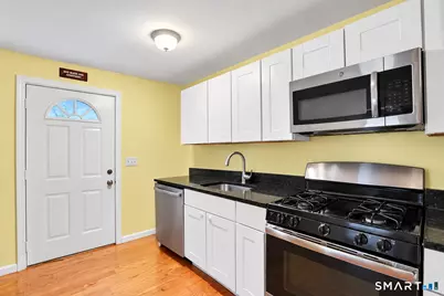 18 High Street, Derby, CT 06418 - Photo 2