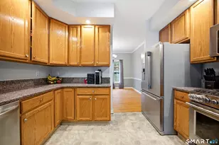 18 Tree Top Ln, East Windsor, CT 06016 - Photo 20