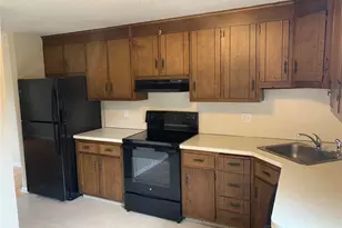 900 S Main St, Southington, CT 06479 - Photo 6