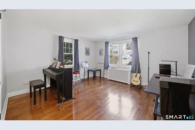 65 Bellmere Avenue, Stamford, CT 06906 - Photo 16