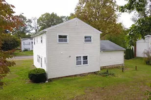 141 Flower Dr, Hamden, CT 06518 - Photo 32