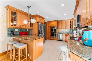 11 Crestwood Rd, Branford, CT 06405 - Photo 22