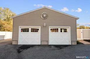 11 Crestwood Rd, Branford, CT 06405 - Photo 38