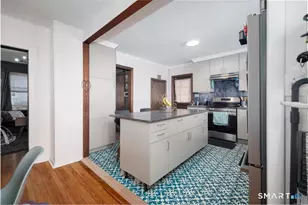 152 Woodbine St, Waterbury, CT 06705 - Photo 4