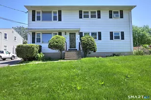 23 Gilbert Ln, Branford, CT 06405 - Photo 2