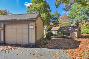 847 Heritage Vlg, Southbury, CT 06488 - Photo 28