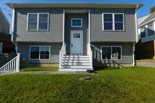 310 Birmingham St, Bridgeport, CT 06606 - Photo 1
