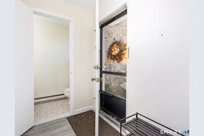 17 Briar Court #17, Cromwell, CT 06416 - Photo 4
