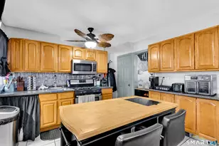 254 Hillside Ave, Hartford, CT 06106 - Photo 8